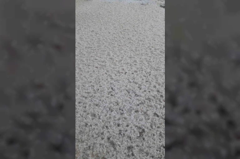 Tomarza’da dolu etkili oldu 