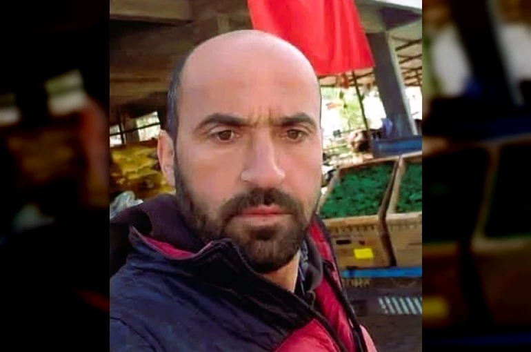 Traktörün hidrolik sistemine sıkışan çiftçi hayatını kaybetti 