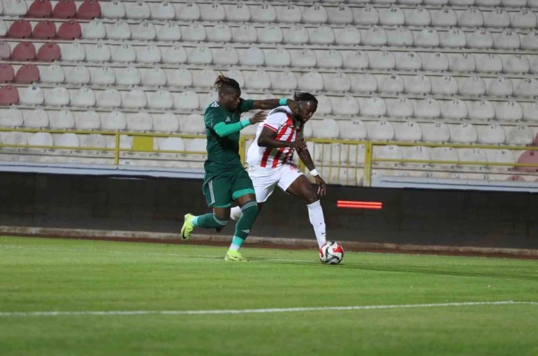 Trendyol 1. Lig: Boluspor: 1 - Esenler Erokspor: 3 