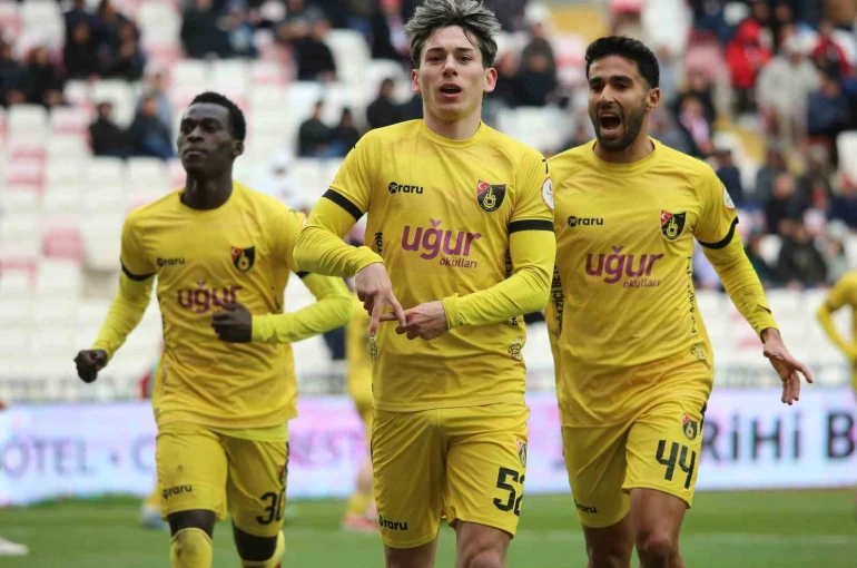 Trendyol 1. Lig: Özbelsan Sivasspor: 1 - İstanbulspor: 3