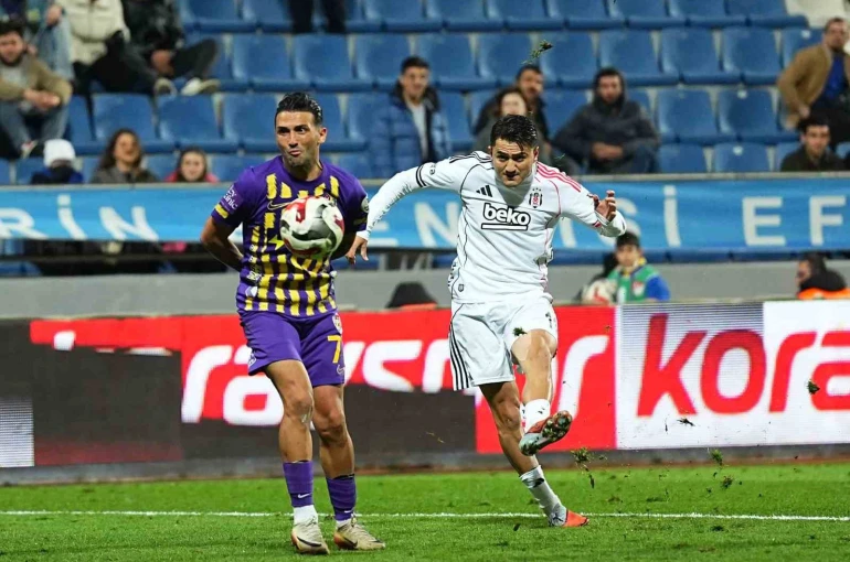 Trendyol Süper Lig: Eyüpspor: 2 - Beşiktaş: 2 (Maç sonucu)