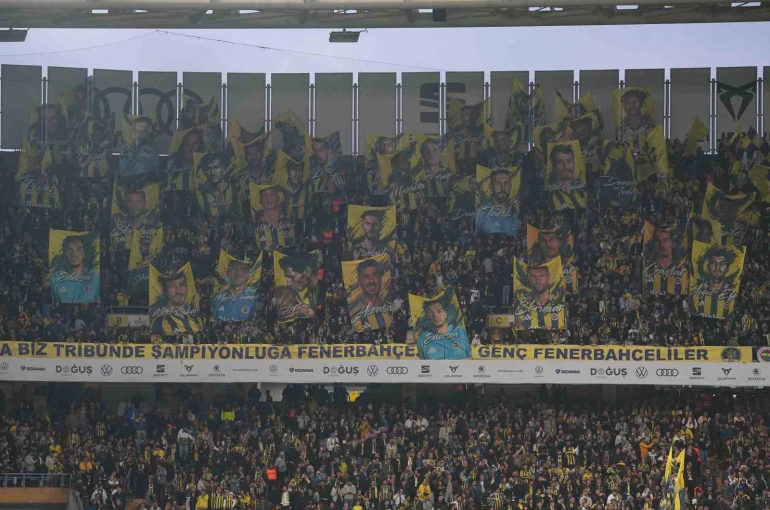 Trendyol Süper Lig: Fenerbahçe: 0 - Çaykur Rizespor: 0 (Maç devam ediyor) 