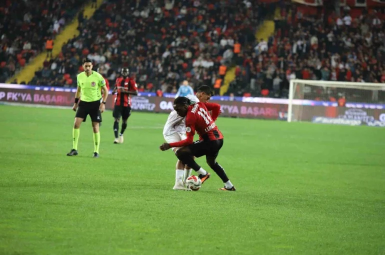 Trendyol Süper Lig: Gaziantep FK: 1 - Eyüpspor: 2 (Maç sonucu) 