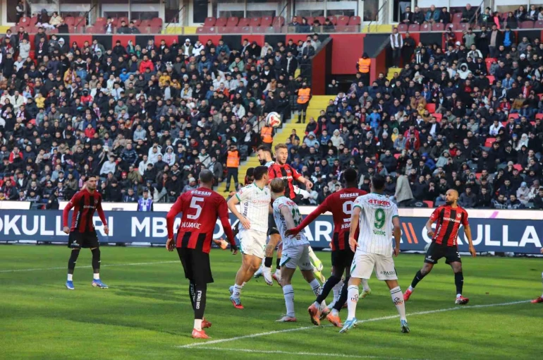 Trendyol Süper Lig: Gaziantep FK: 1 - Konyaspor: 1 (Maç sonucu) 