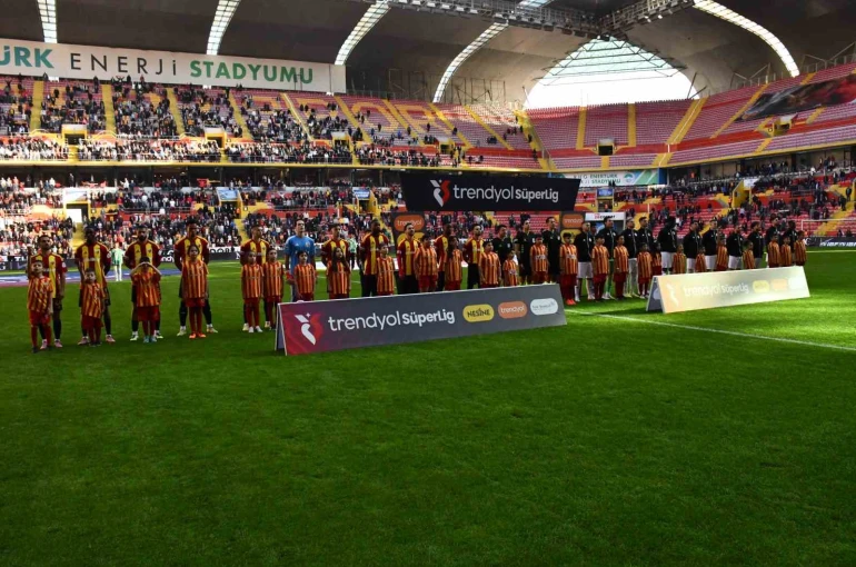 Trendyol Süper Lig: Kayserispor: 0 - Gaziantep FK: 0 (Maç devam ediyor) 