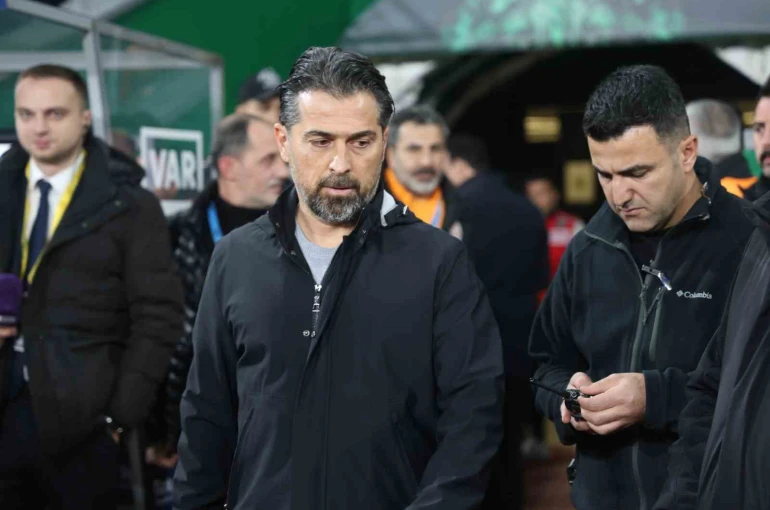 Trendyol Süper Lig: Konyaspor: 0 - Galatasaray: 0 (Maç devam ediyor) 