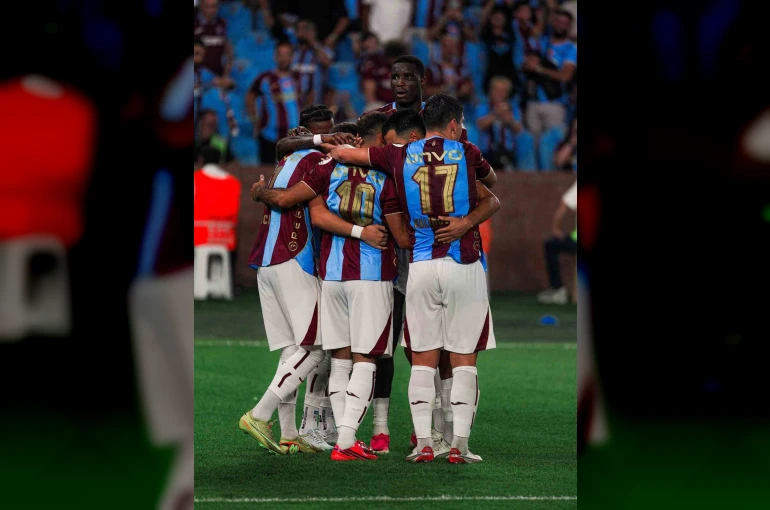 Trendyol Süper Lig: Trabzonspor: 2 - RAMS Başakşehir: 1 (Maç sonucu) 