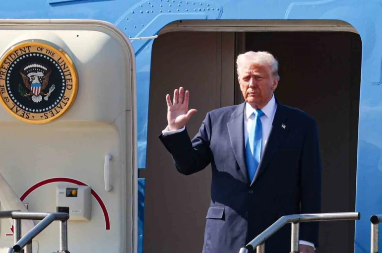 Trump’a Güney Kore’de en yüksek devlet onuru "Mugunghwa Büyük Nişanı" verildi 