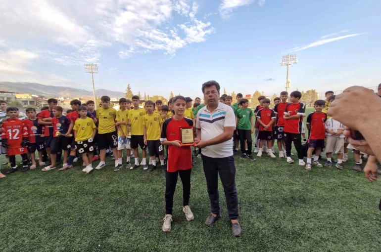 TSYD Kahramanmaraş Cup’ta şampiyon 1920 Kurtuluşspor