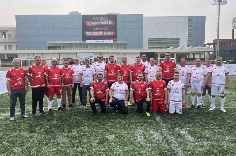 TÜGVA İzmir liseler arası ’Gençlig’ futbol turnuvası heyecanı başladı 