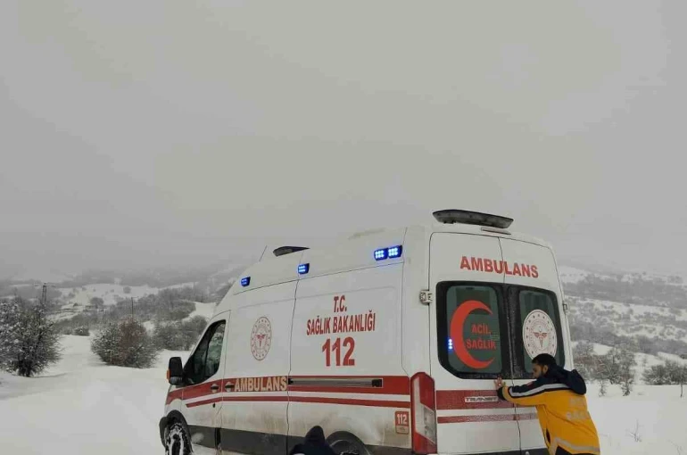 Tunceli’de kanser hastası için ekipler seferber oldu 