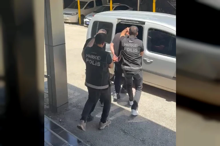 Tunceli’de uyuşturucu tacirlerine geçit yok: 2 şüpheli tutuklandı 