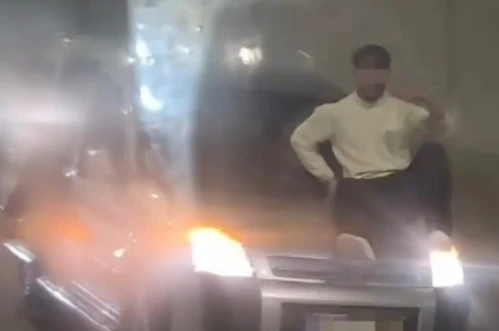 Tünelde müzik açıp araçtan inerek dans eden sürücüye 180 bin TL ceza