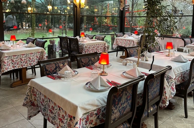 TÜRES’ten işletmelere çağrı: ‘‘Masa ve kuver kalktı, bedeli menüye yansıtılmamalı’’ 