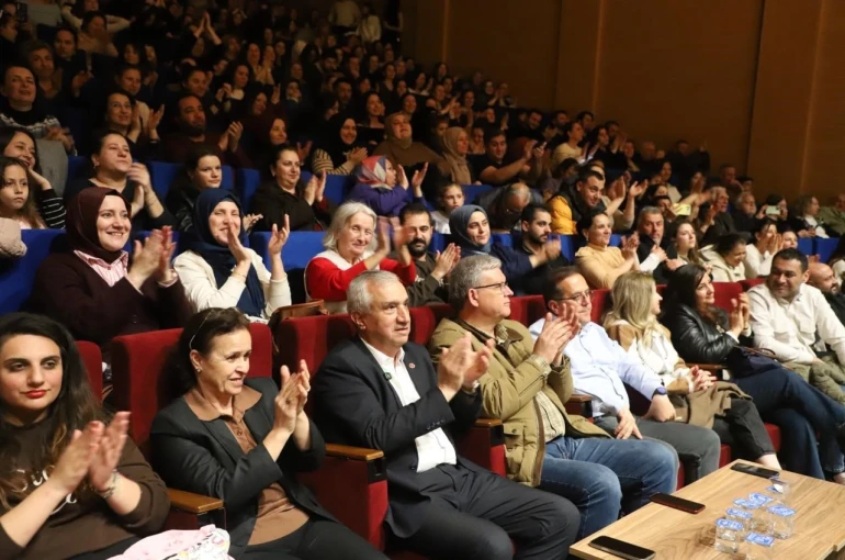 Turgutlu Belediyesinden sanat dolu iki gece 