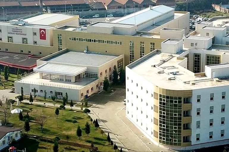 Turgutlu Devlet Hastanesi’nde 3 ayda 5 bin 229 ameliyat yapıldı 