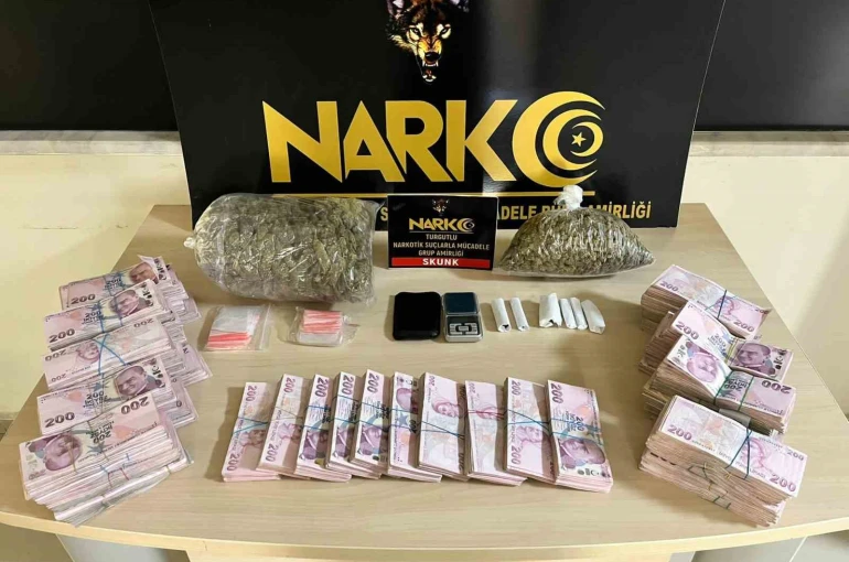Turgutlu’da uyuşturucuyla mücadele kapsamında 2025 yılında 100 şahıs tutuklandı 