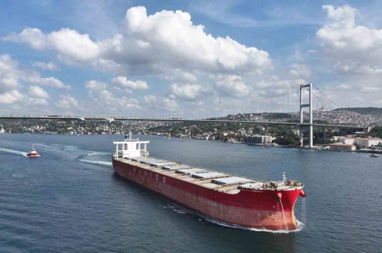 Türk boğazları 2025’te 84 bin 640 gemilik trafiği yönetti