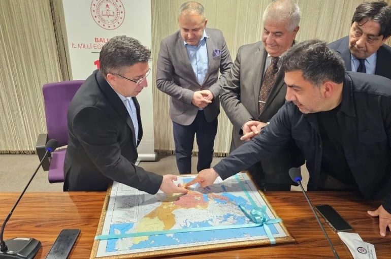 Türk Dünyasında Dil Birliği Balıkesir’de konuşuldu 