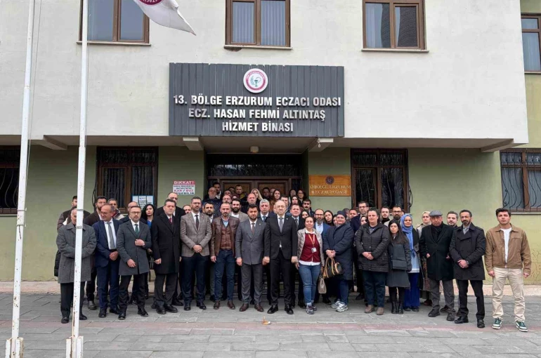 Türk Eczacıları Birliği’nden kundaklama girişimine sert tepki