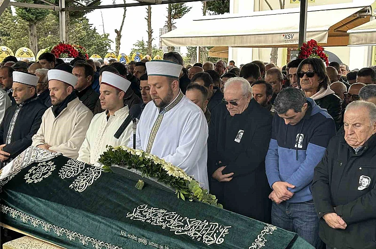 Türk halk müziğinin usta ismi Seha Okuş son yolculuğuna uğurlandı 