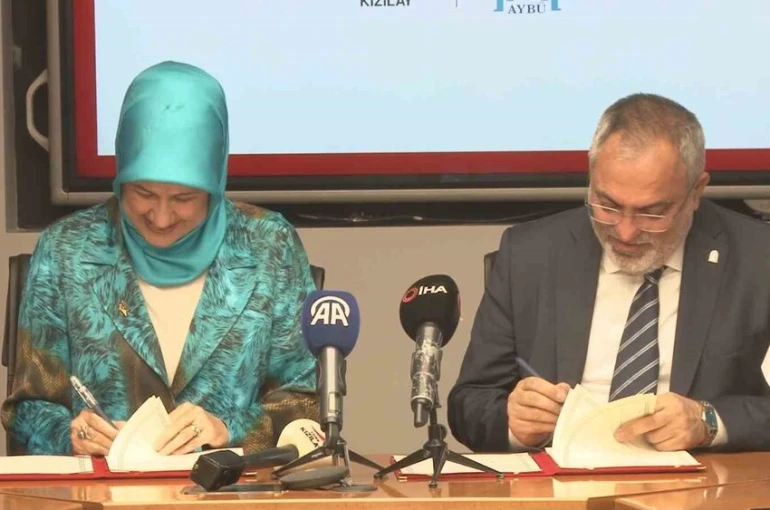 Türk Kızılay’dan çocuklara ve ihtiyaç sahibi vatandaşlara ücretsiz ağız ve diş sağlığı bakımı