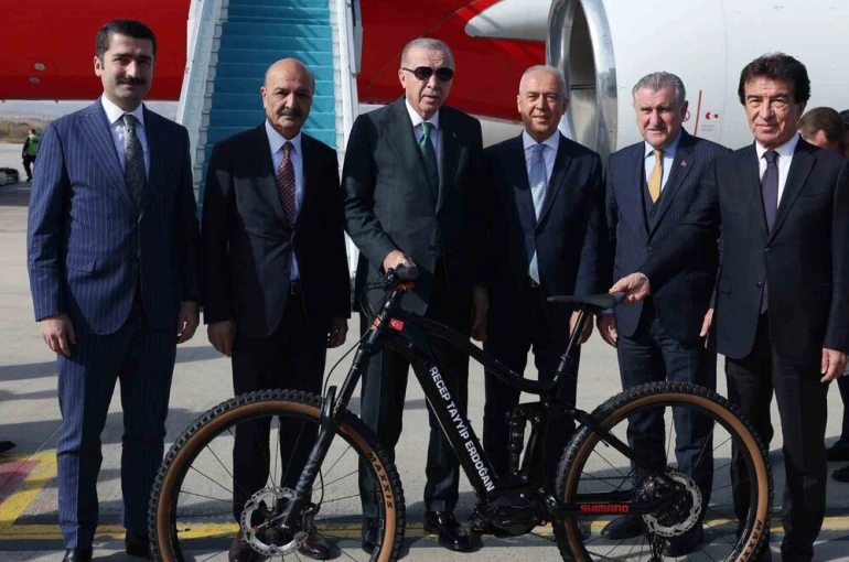 Türkiye Bisiklet Federasyonu’ndan Cumhurbaşkanı Erdoğan’a özel teşekkür 