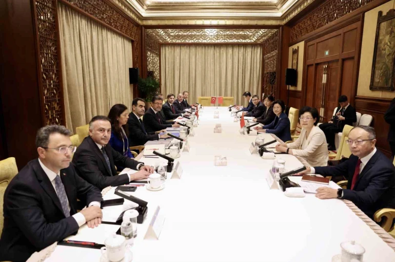 Türkiye ile Çin arasında "su ürünleri ve badem ihracatı" protokolü imzalandı