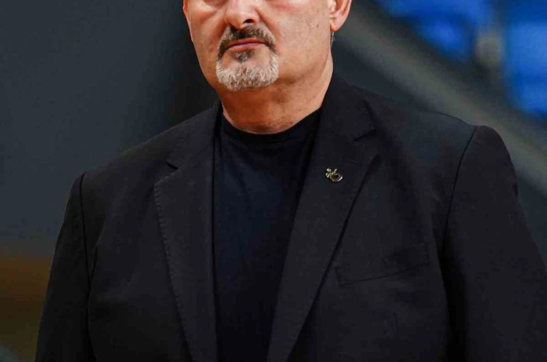 Türkiye Sigorta Basketbol Süper Ligi: Trabzonspor: 71 - Bahçeşehir Koleji: 81 