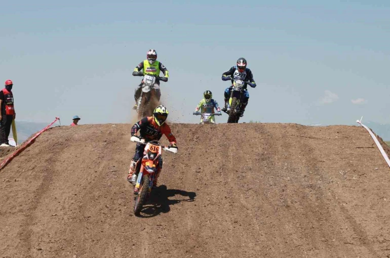 Türkiye SKIL Enduro ve ATV Şampiyonası heyecanı sıralama turlarıyla başladı 