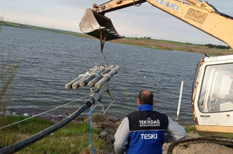 Türkmenli Göletine yüzer terfi istasyonu kuruldu 