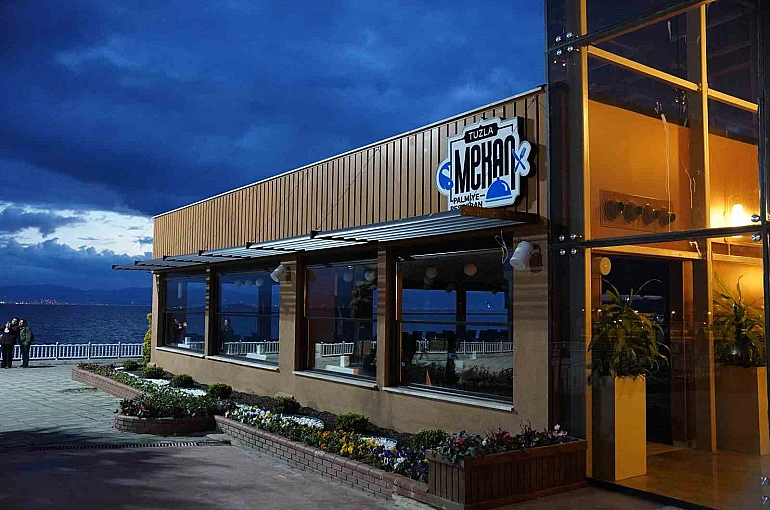 Tuzla Mekan Palmiye yenilenen yüzüyle hizmete açılıyor 