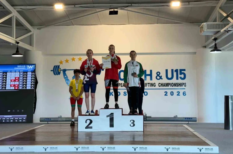 U-15 ve Yıldızlar Avrupa Halter Şampiyonası’nda millilerden 3 Avrupa rekoru 
