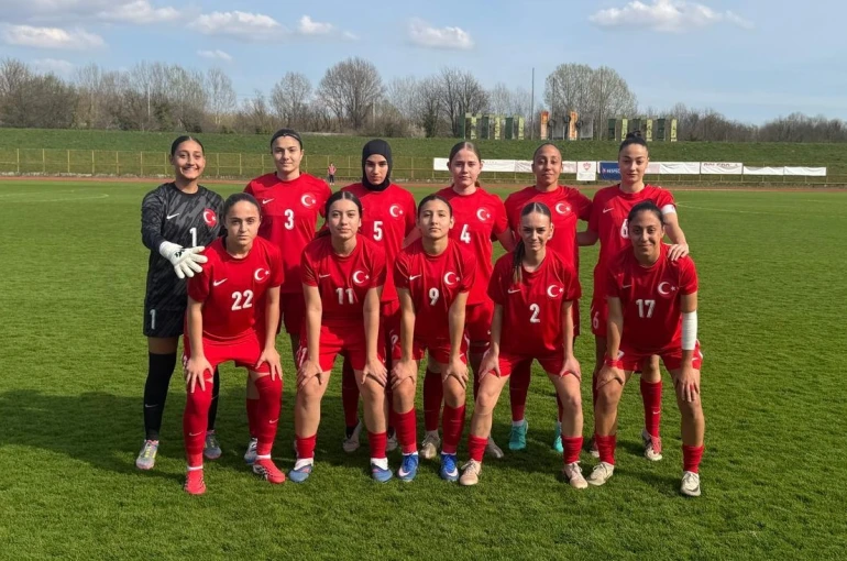 U17 Kız Milli Takımı, İtalya karşısında