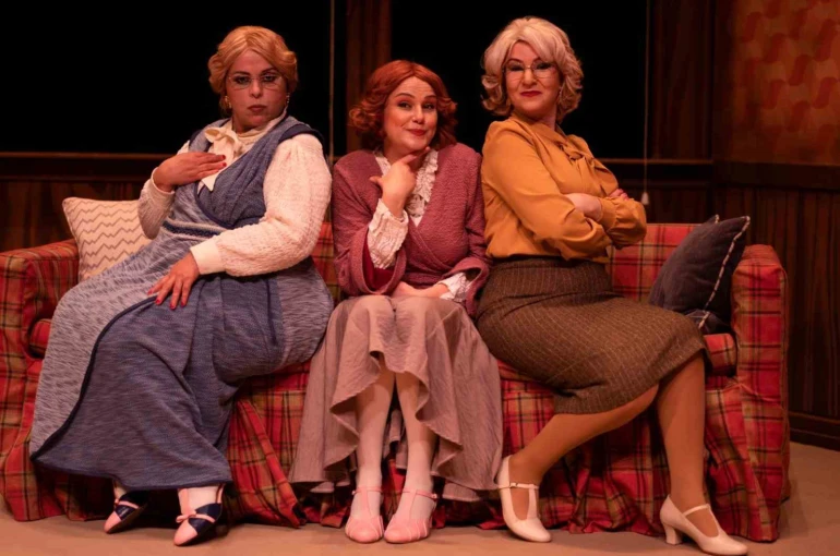 "Üç Jokerli Konken" Gebze’de sahnelendi 