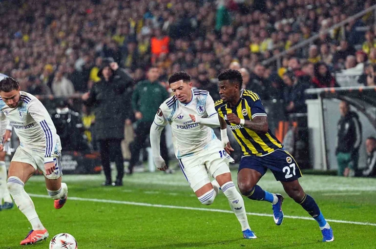 UEFA Avrupa Ligi: Fenerbahçe: 0 - Aston Villa: 1 (Maç sonucu)