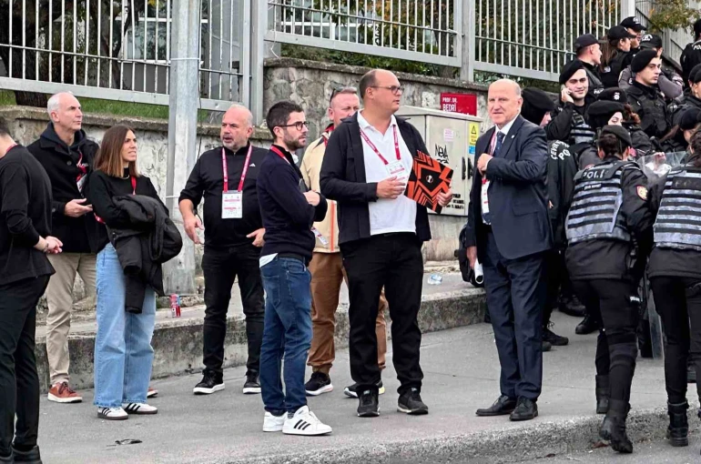 UEFA heyeti, derbide UEFA Avrupa finali provasını yapacak