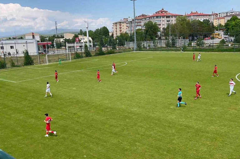 UEFA Regions’ Cup’ta final heyecanı 