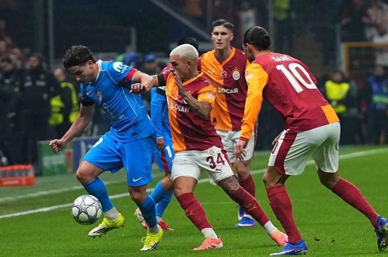 UEFA Şampiyonlar Ligi: Galatasaray: 1 - Atletico Madrid: 1 (İlk yarı) 