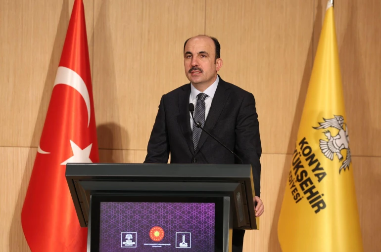 Uğur İbrahim Altay: "Acılar, hepimizin canını yakmaktadır"