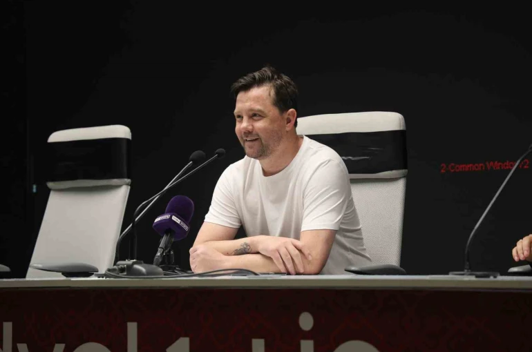 Uğur Uçar: "Hoca olarak ilk kupam, inşallah devamı gelir" 