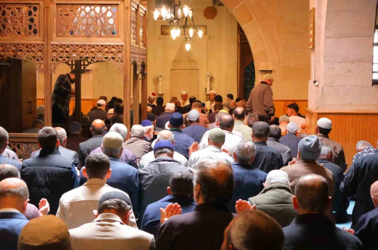 Ulu Cami’de Kur’an ziyafeti