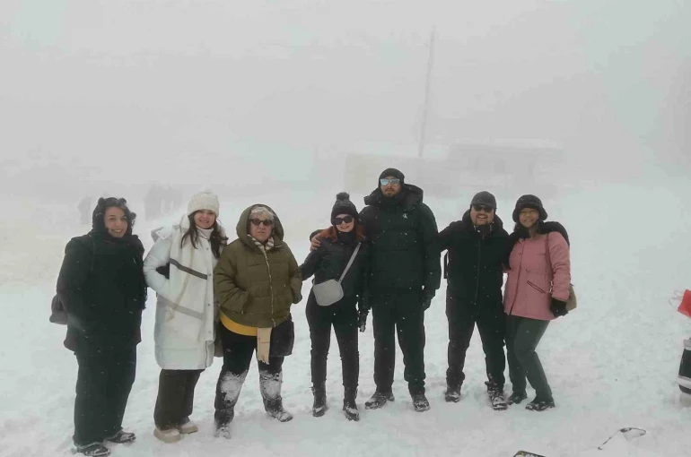 Uludağ’da yılbaşı heyecanı...Rezervasyonlar doldu, pistler hazır