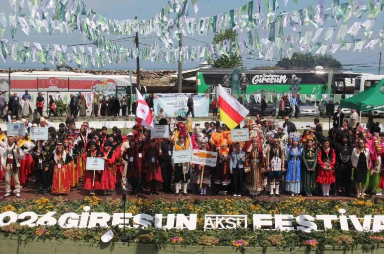 Uluslararası Aksu Festivali kapsamında yöredeki Mayıs 7’si geleneği yaşatıldı