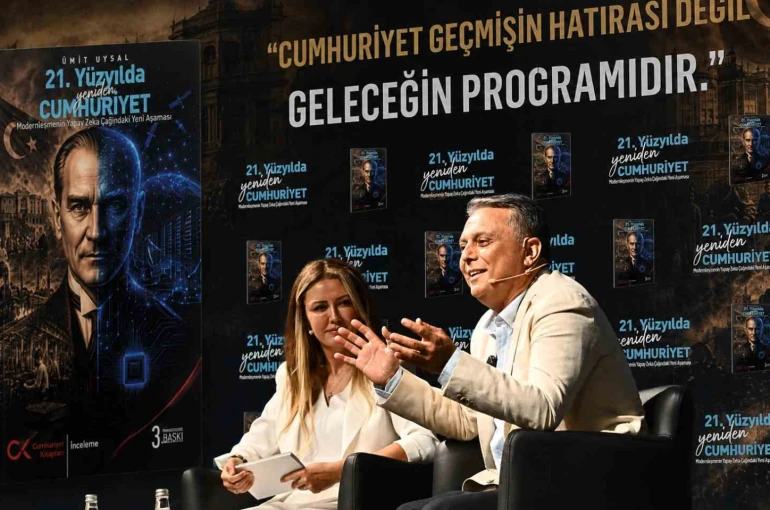 Ümit Uysal: "Partiden ayrılmak benim seçeneklerim arasında yok"