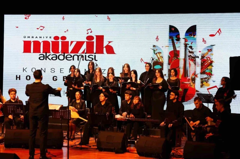 Ümraniye Belediyesi Müzik Akademisi’nden yüzde yüz başarı