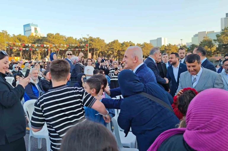 Ümraniye’de baharın müjdecisi Hıdırellez kutlandı 
