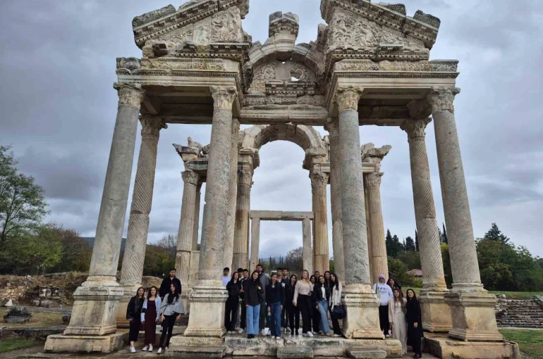 Üniversite öğrencileri Aydın’ı yakından tanıdı