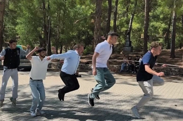 Üniversiteli gençler, Anamur Müftülüğü etkinliğinde buluştu 