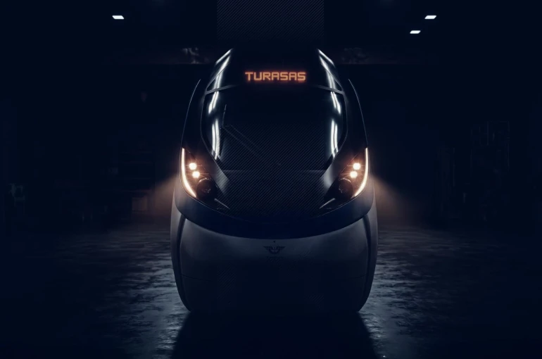 Uraloğlu duyurdu: Milli hızlı tren için test süreci cuma günü başlıyor